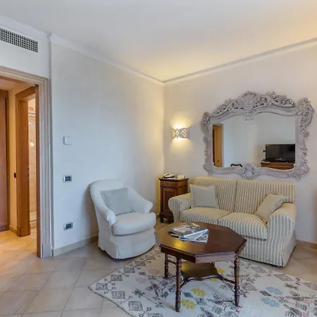 Petra Bianca Hotel 4*