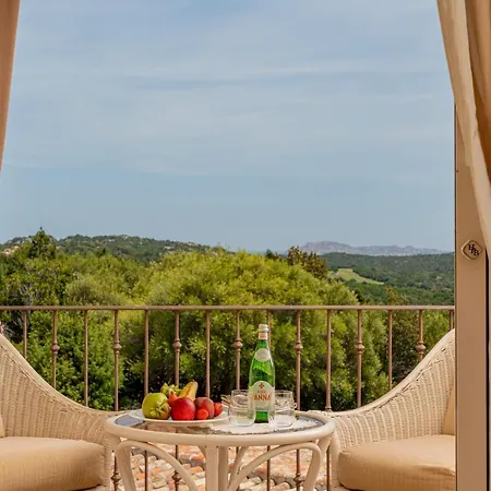 Petra Bianca 4* Porto Cervo