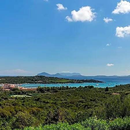 Hotell Petra Bianca 4*