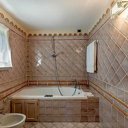 Petra Bianca Hotel 4*