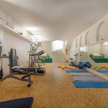 Hotel Petra Bianca 4*