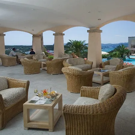 Petra Bianca Hotell
