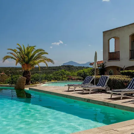 Petra Bianca Hotell Porto Cervo