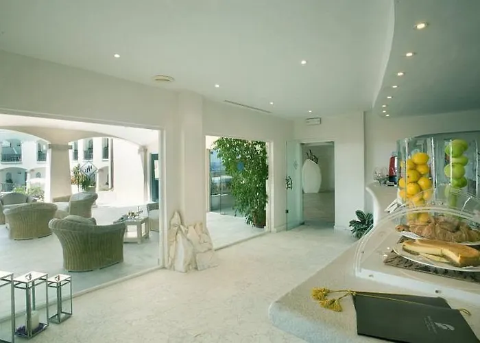 Petra Bianca Hotell 4*