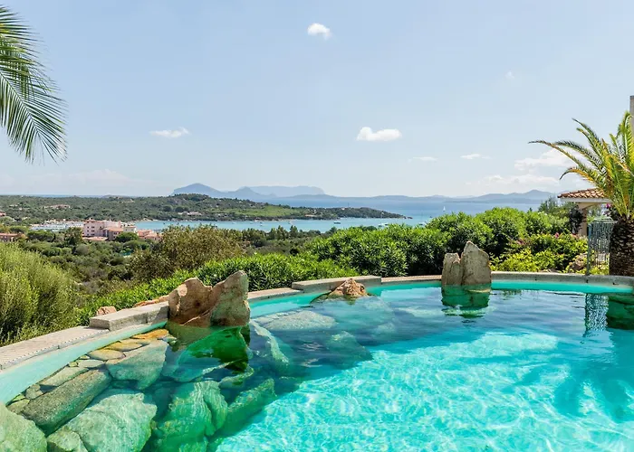 Hotell Petra Bianca 4*