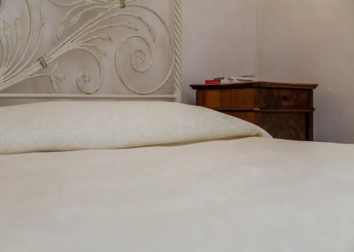 Hotell Petra Bianca 4*